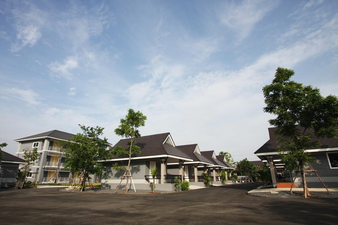 Rongsang Resort Nong Khae Exterior photo